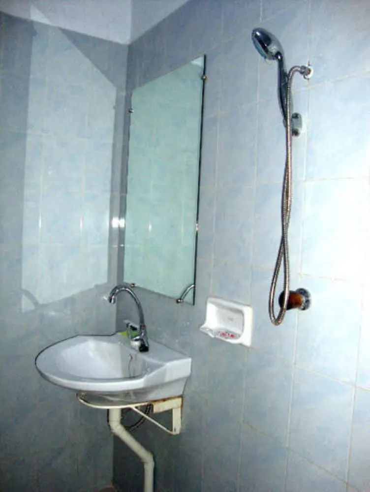 Aung Tha Pyay Hotel 3 Yangon 2*,  Myanmar