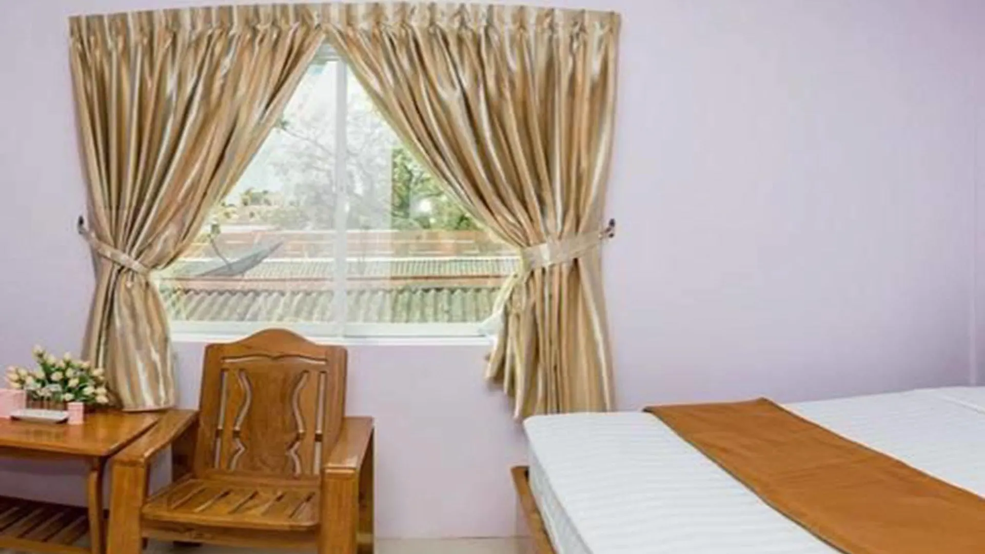 ** Inn Aung Tha Pyay Hotel 3 Yangon Myanmar