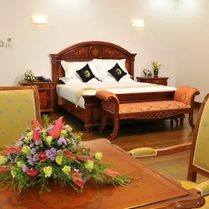 4* Курортный комплекс Palm Spring