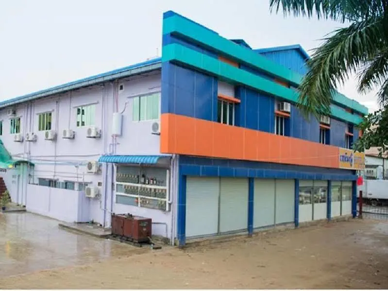Aung Tha Pyay Hotel 3 Rangun 2*,